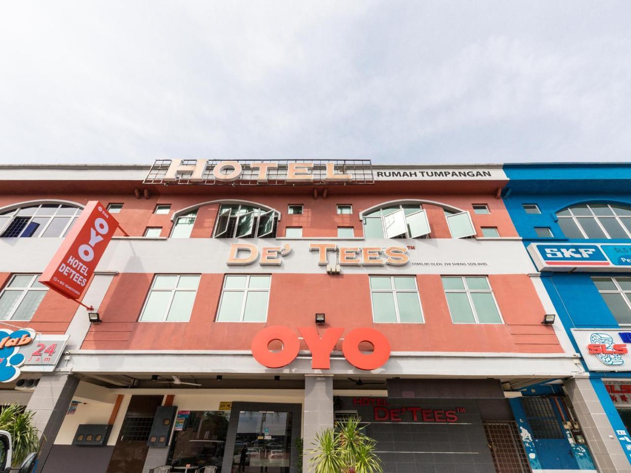 Hotel De' Tees, Masai Utama باسير غونداغ المظهر الخارجي الصورة